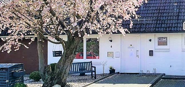 FA /FÄ Allgemeinmedizin oder Innere gesucht für attraktive und moderne Hausarzt-Praxis Speckgürtel HH-NW