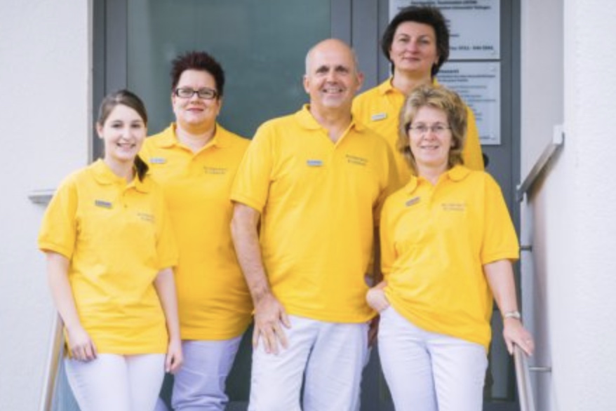 Gesucht!! Freundliche und engagierte Kolleg(inn)en für Allgemeinmedizin in Stuttgart zur dauerhaften Anstellung