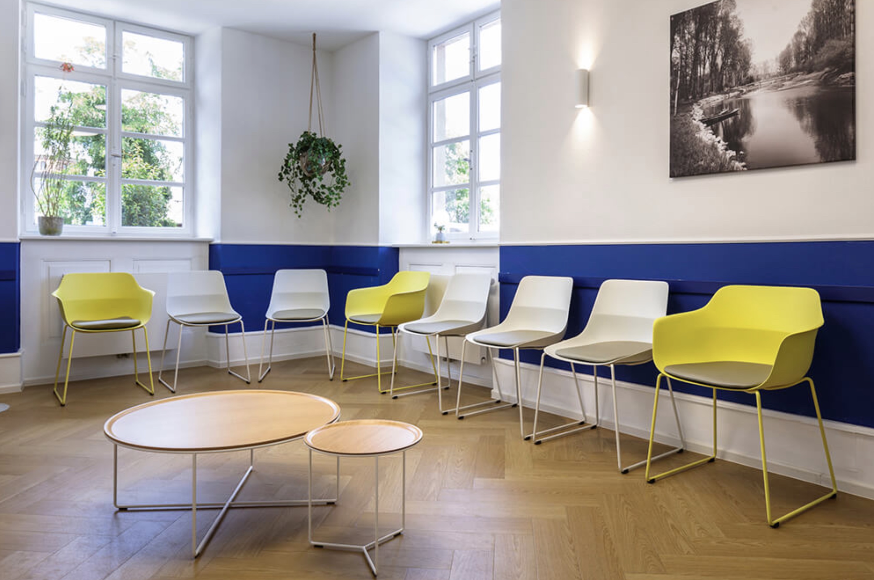 Innovative Hausarztpraxis sucht Fachärztin/Facharzt für Innere Medizin/Allgemeinmedizin