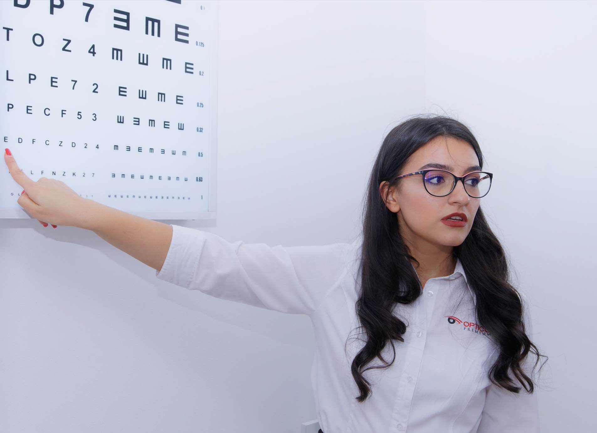 Nördlich von Stuttgart: Augenarztstelle, operativ und/oder konservative Ophthalmologie