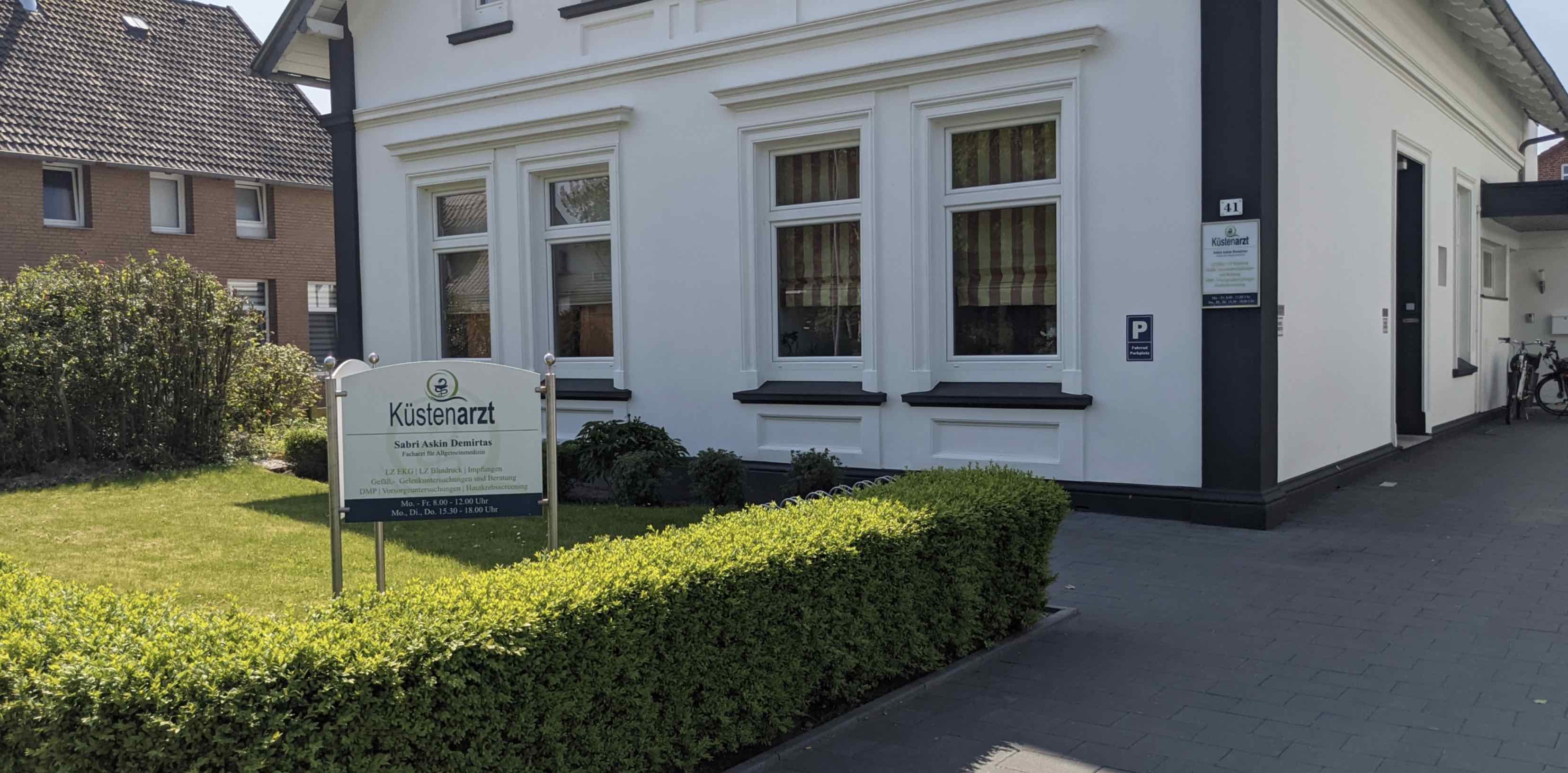 Sie suchen eine neue ärztliche Herausforderung? Hier ist sie! Aber auch Freizeit für Kiten, Segeln, Seele baumeln lassen.