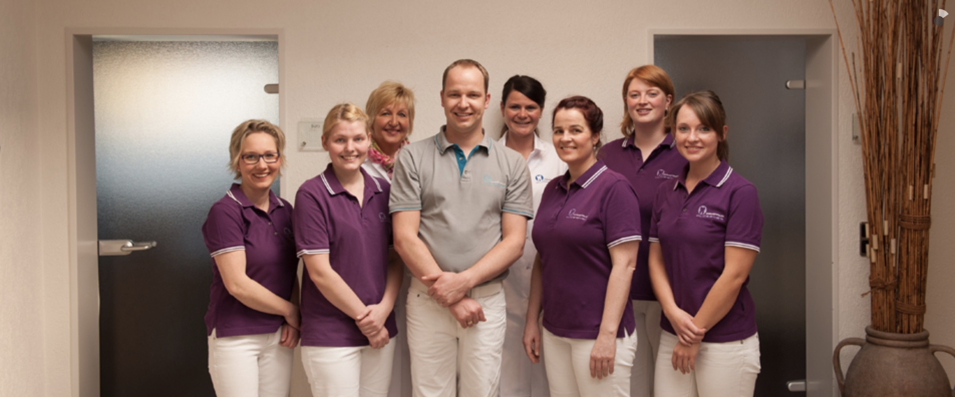 Umsatzstarke Landzahnarztpraxis in Südoldenburg sucht kolligiale Verstärkung