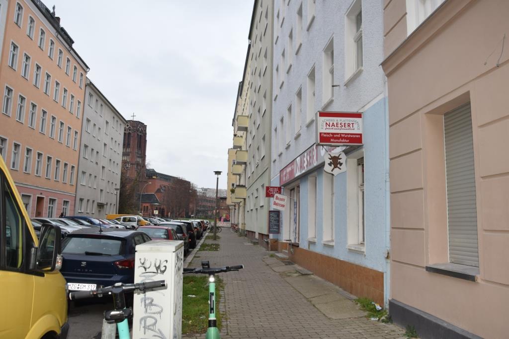 Erstbezug nach Sanierung, attraktive Praxis mit hochwertiger Ausstattung