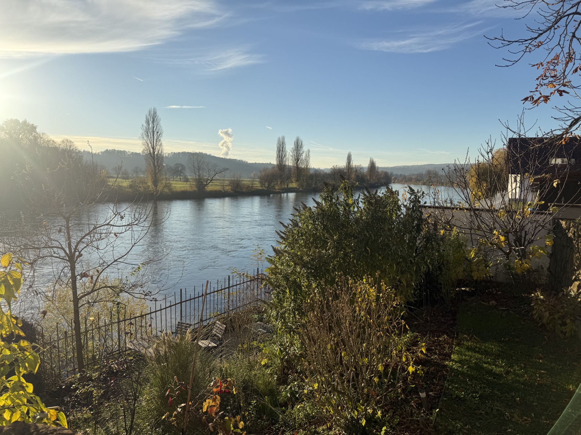 Grosse sonnendurchflutete Zahnarztpraxis im Zollhaus - Kadelburg