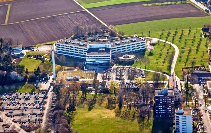 Leonberg - Nähe Krankenhaus - Arztpraxis zu vermieten