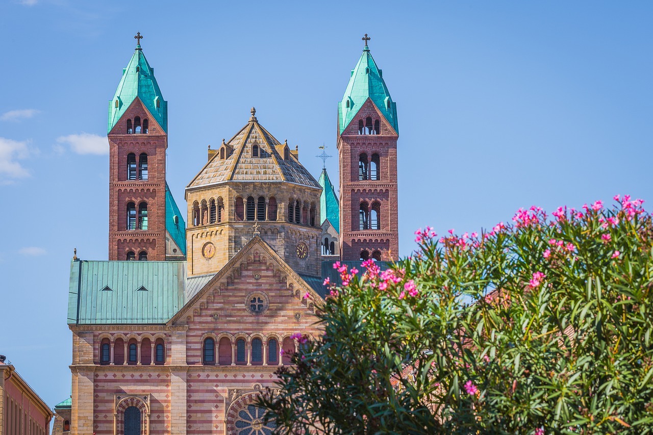 Praxisräume in Speyer direkt vom Bauträger in zentraler Lager ca. 200 qm