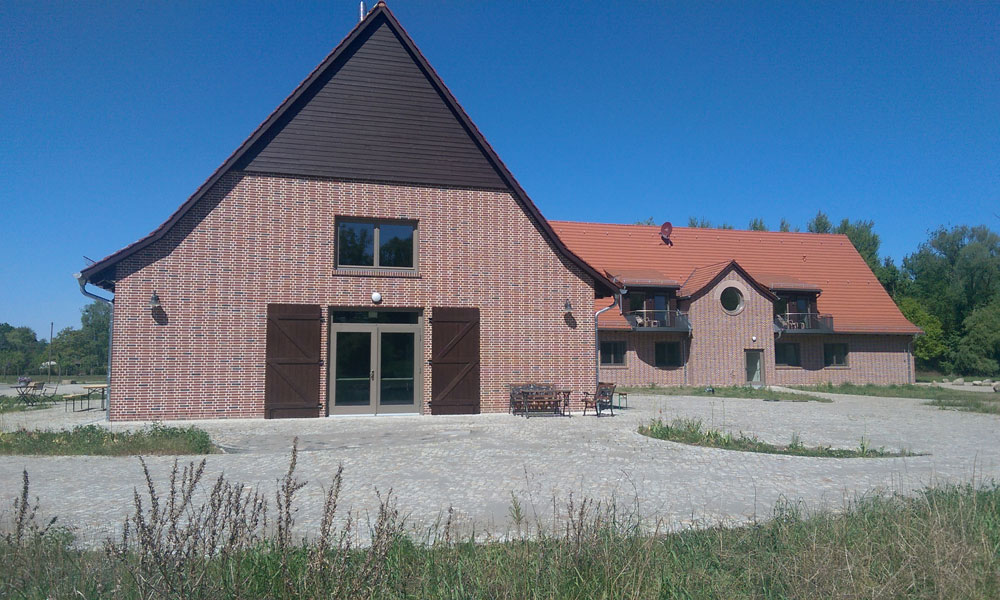 Ruhige Praxisräume in Potsdam-Nedlitz zu vermieten