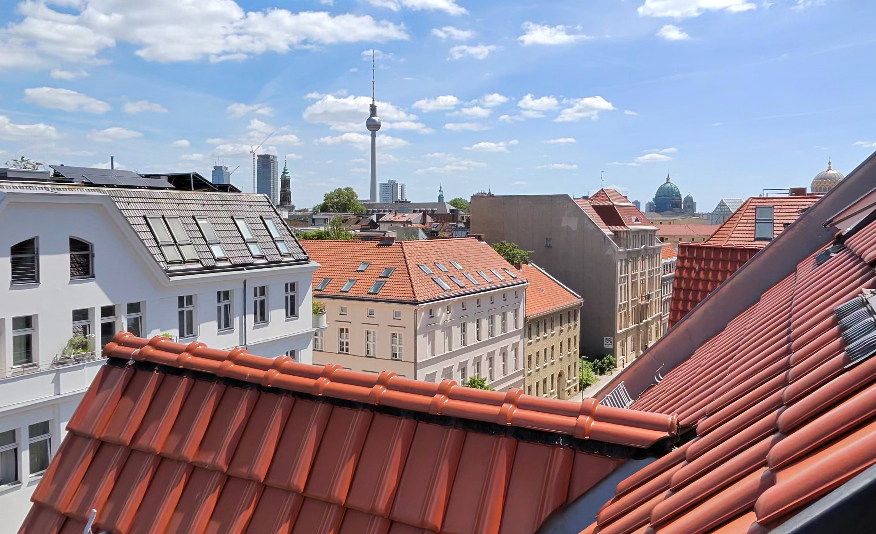 Suche 2-3 Zimmer Wohnung in Berlin