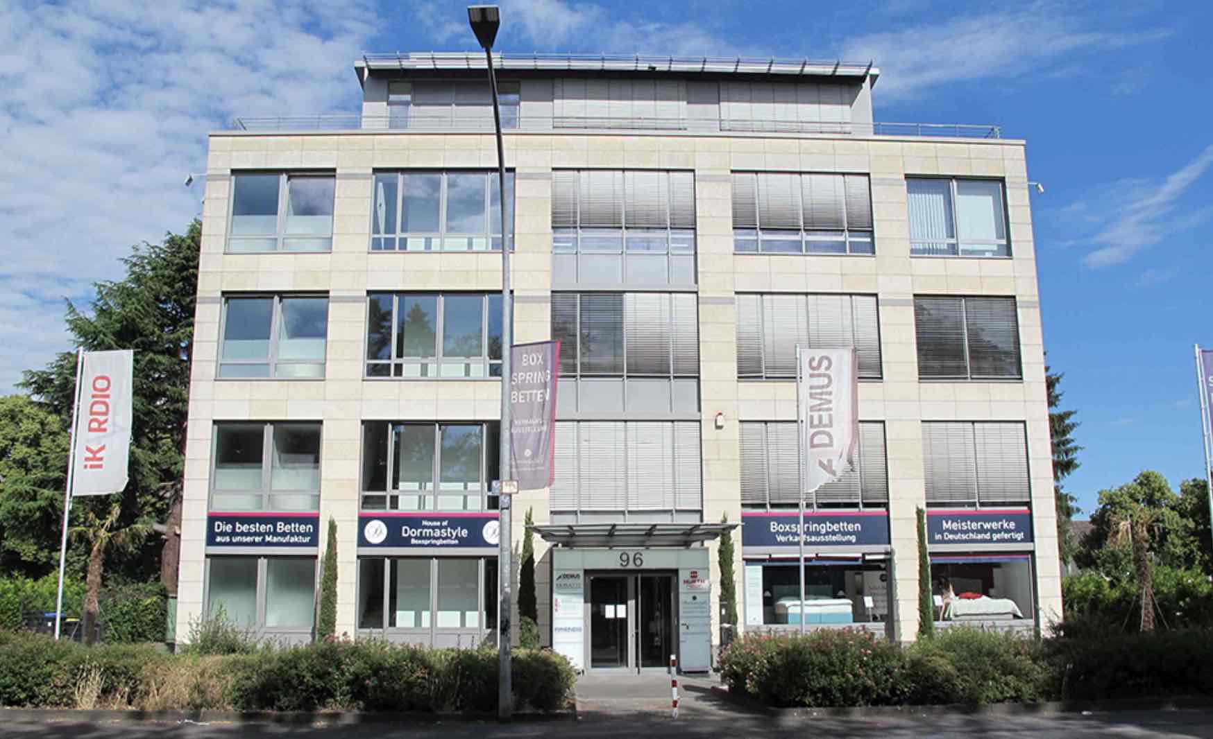 Werbewirksame Praxisflächen von 180-530 qm ab Anfang 2022 in Ärztehaus