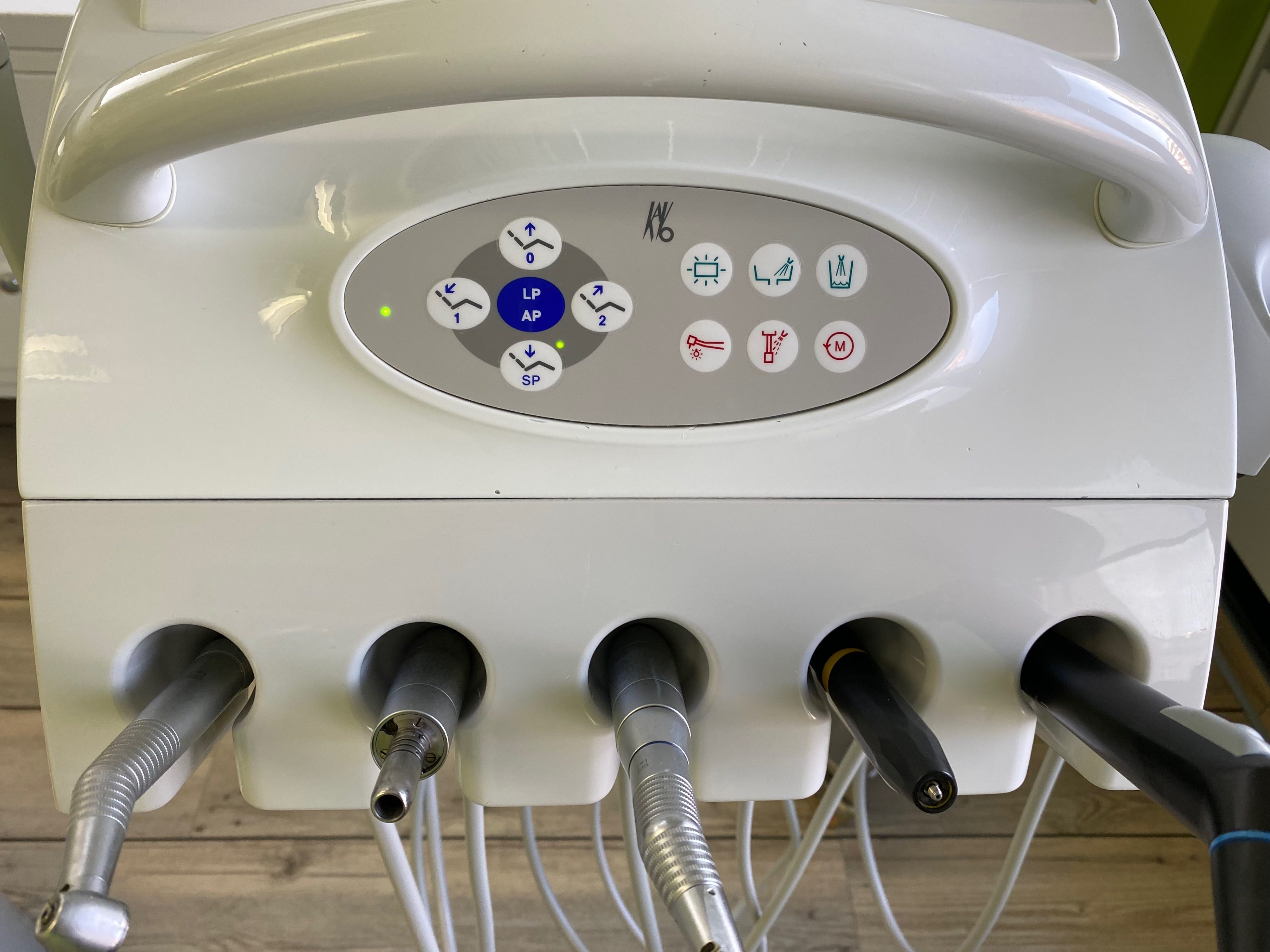 Zahnarzt-Praxis im Zentrum von Lahnstein zum 01.04.23 abzugeben