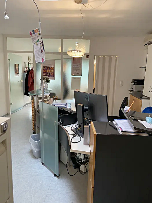 20 jährige gynäkologische Praxis mit Geräten & Patienten - Verkauf/Ablöse -Köln/Bilderstöckchen