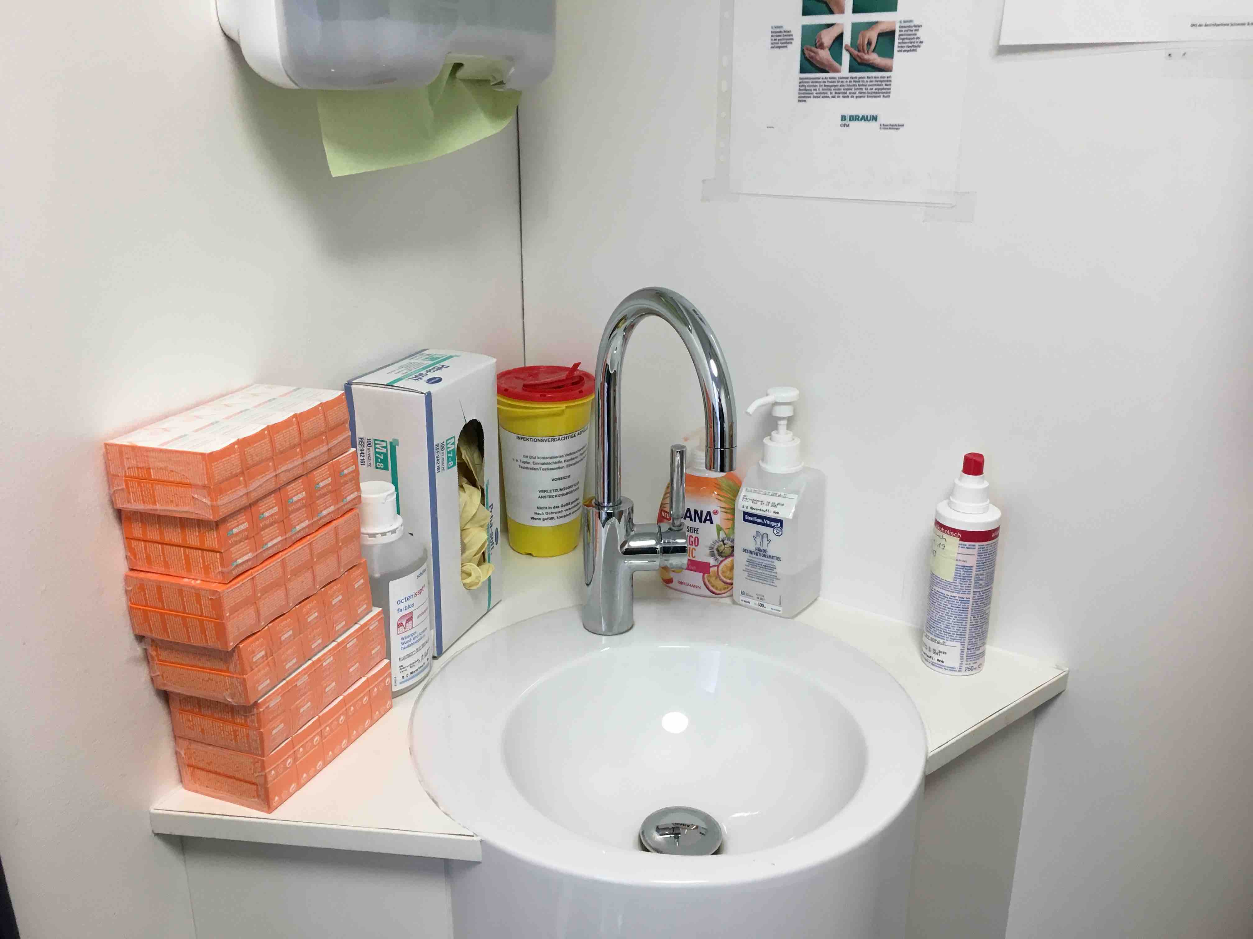 Etablierte Hausarztpraxis in Berlin-Prenzlauer Berg sucht Praxisnachfolge