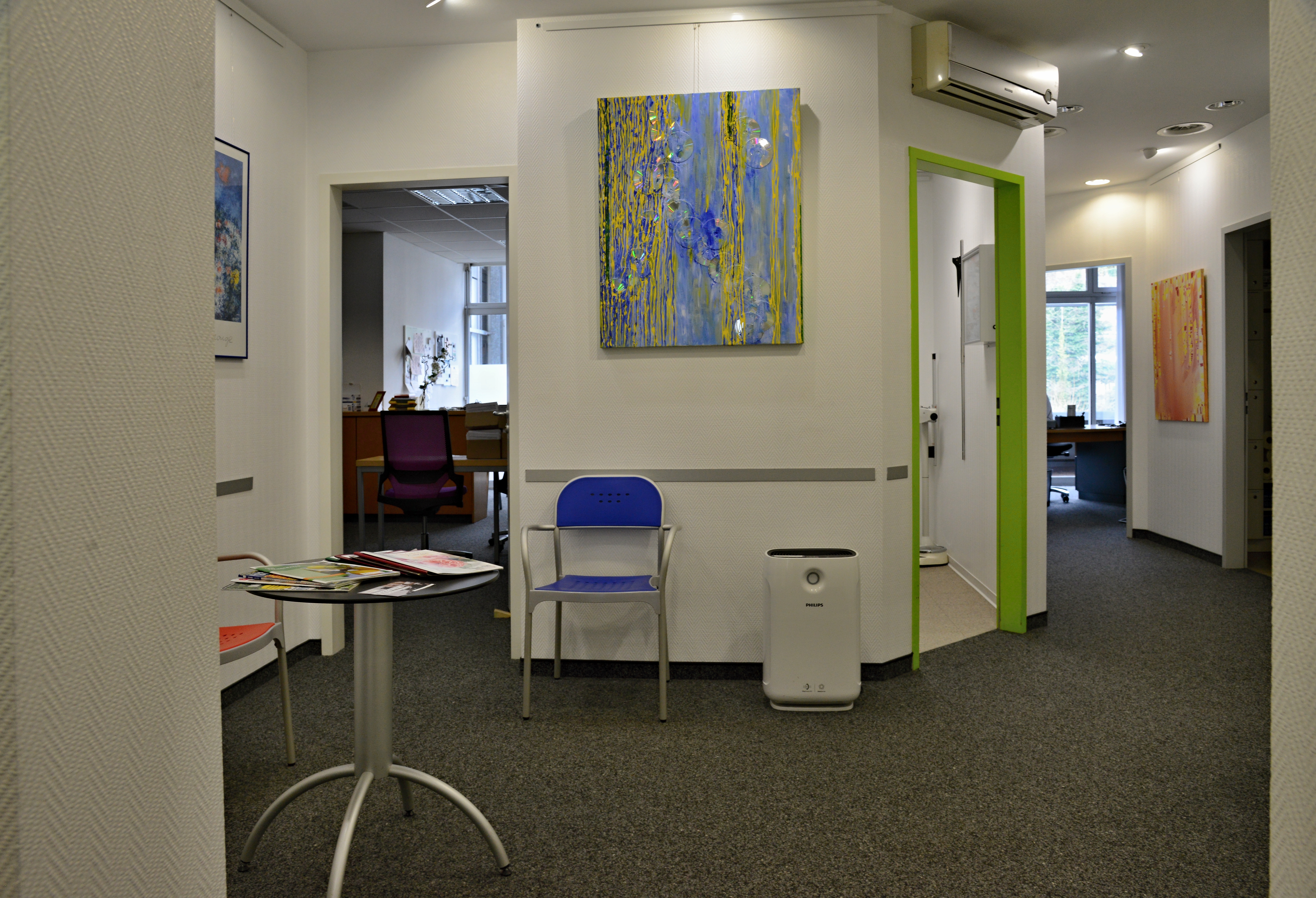 Lukrative Hälfte einer Hausarztgemeinschaftspraxis / Monatsgewinn vor Steuern 25.000€