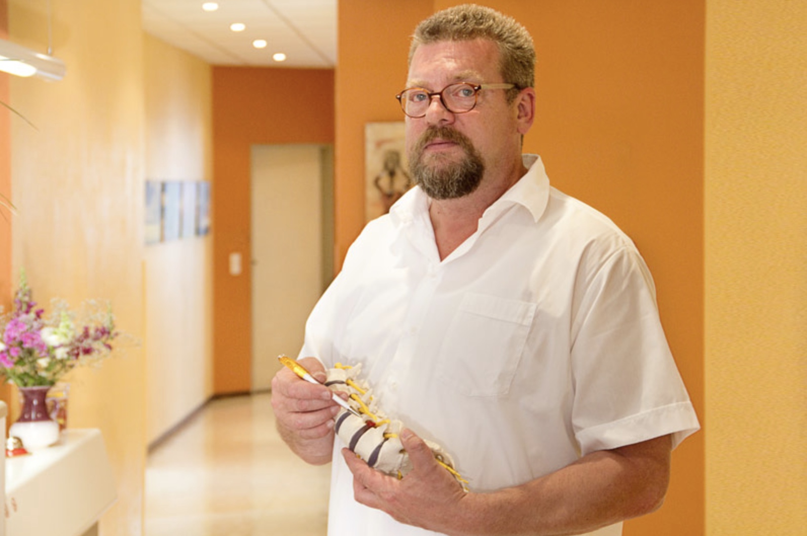 Orthopädische Privatpraxis ab Ende 2020  bis Ende 2021 zu verkaufen.