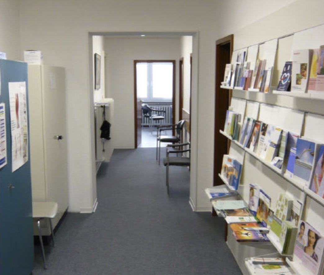 Partner oder Angestellter Arzt (w/m) für hausärztliche Gemeinschaftspraxis in Warburg gesucht