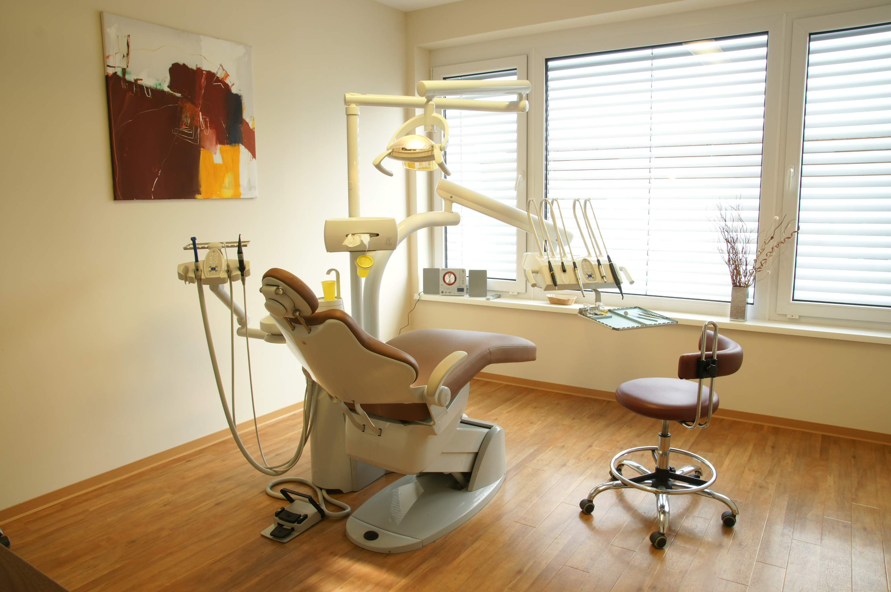 Praxisübernahme Zahnärzte & Beauty-Zentrum Österreich Süd