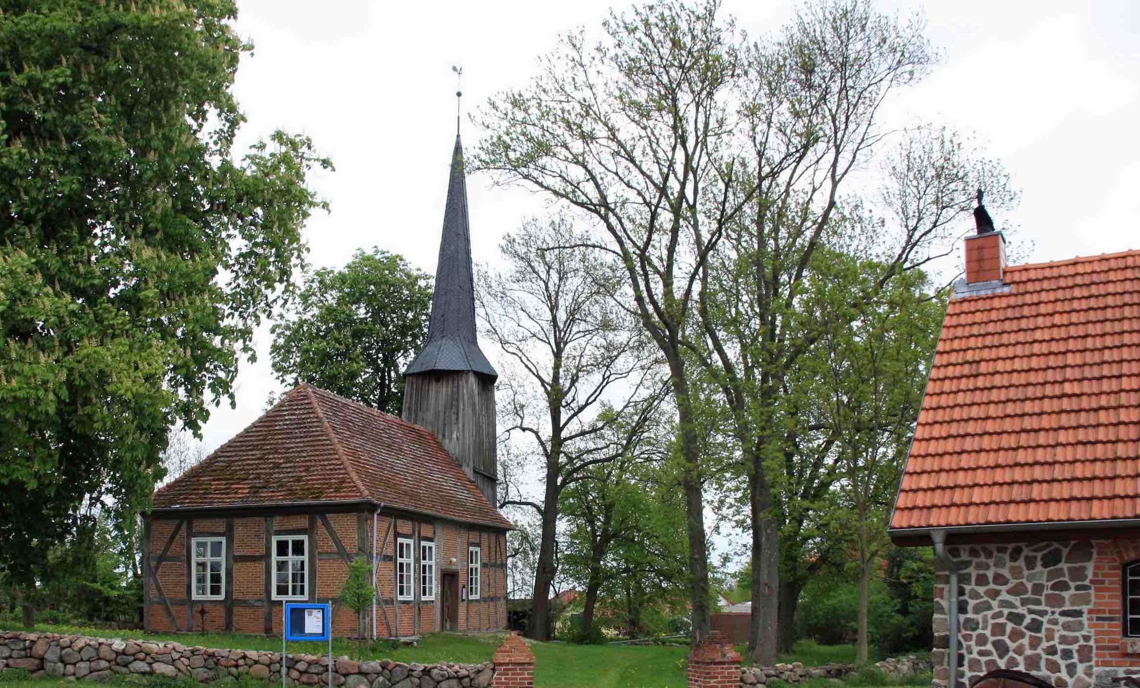 Praxisverkauf Einzelpraxis Allgemeinmedizin mit Wohnimmobilie südlich von Neubrandenburg