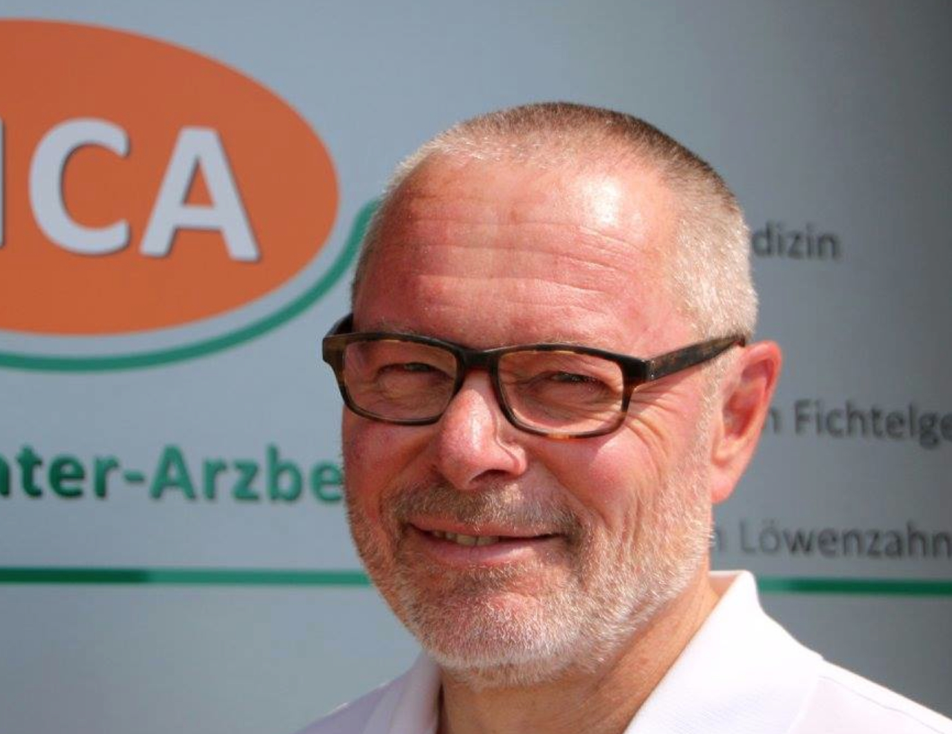 Schöne Hausarztpraxis in 95659 Arzberg abzugeben