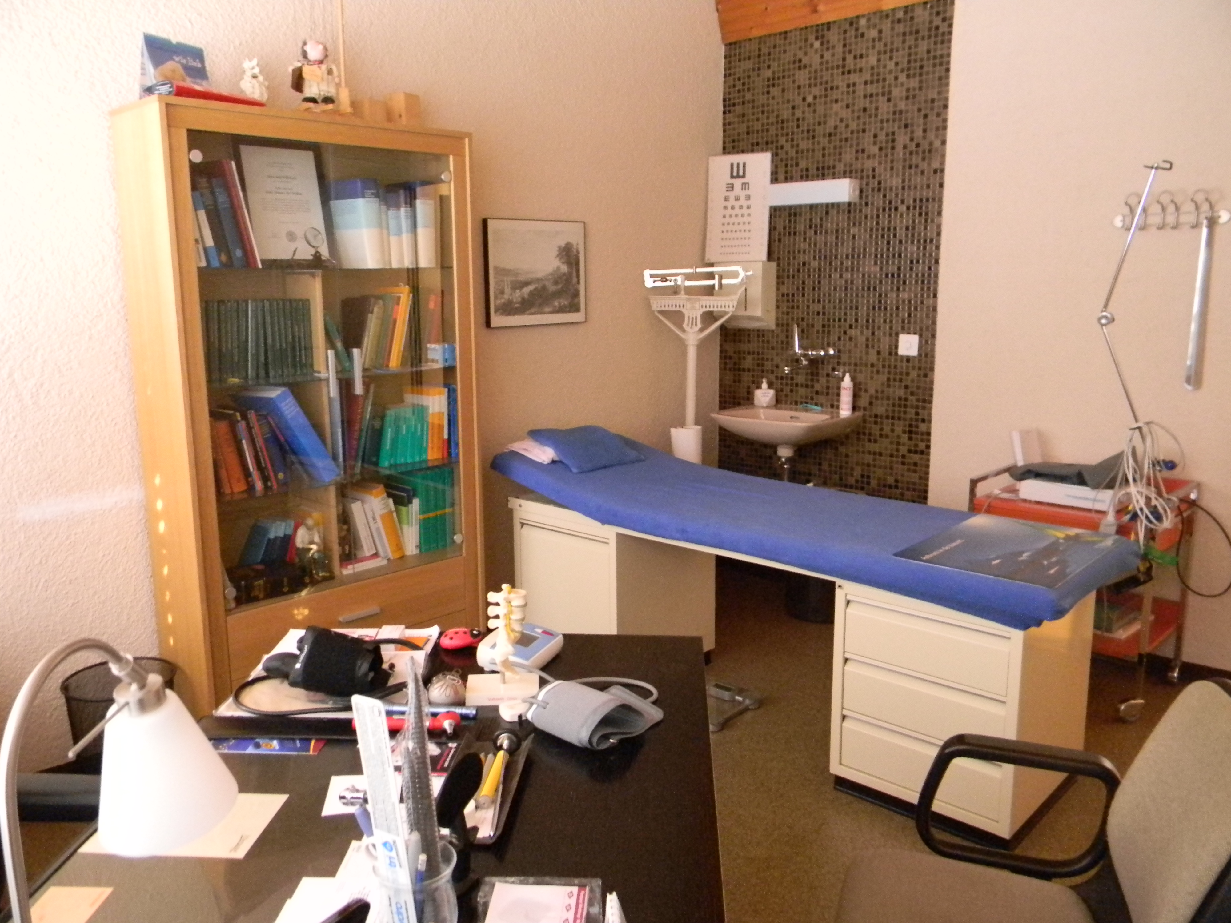 Suche Praxisnachfolger/in für meine Hausarztpraxis in der Deutschschweiz