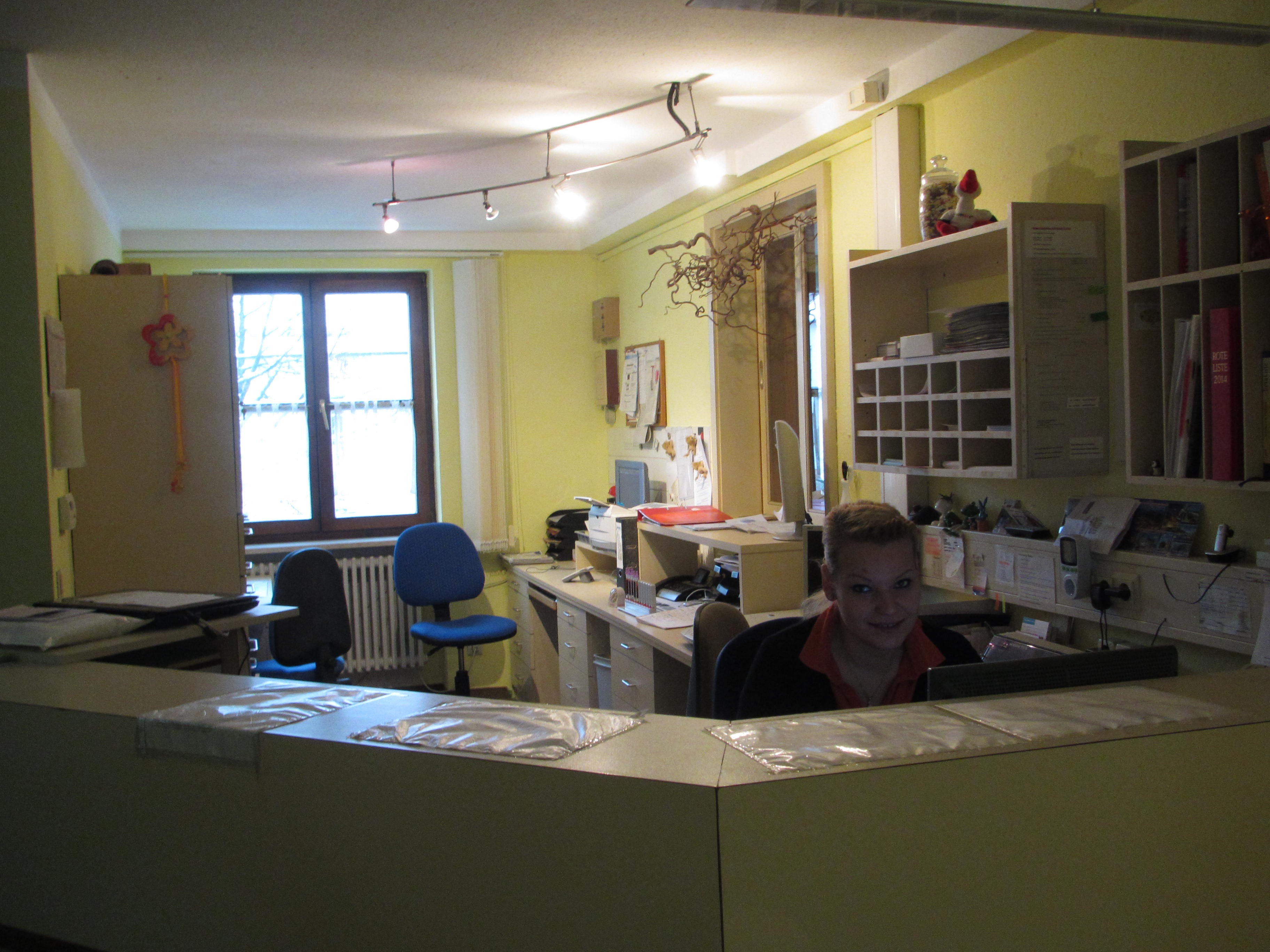 Wir suchen für unsere Allgemeinarzt und Praxis für Innere Medizin (Doppelarztpraxis) einen Praxisnachfolger