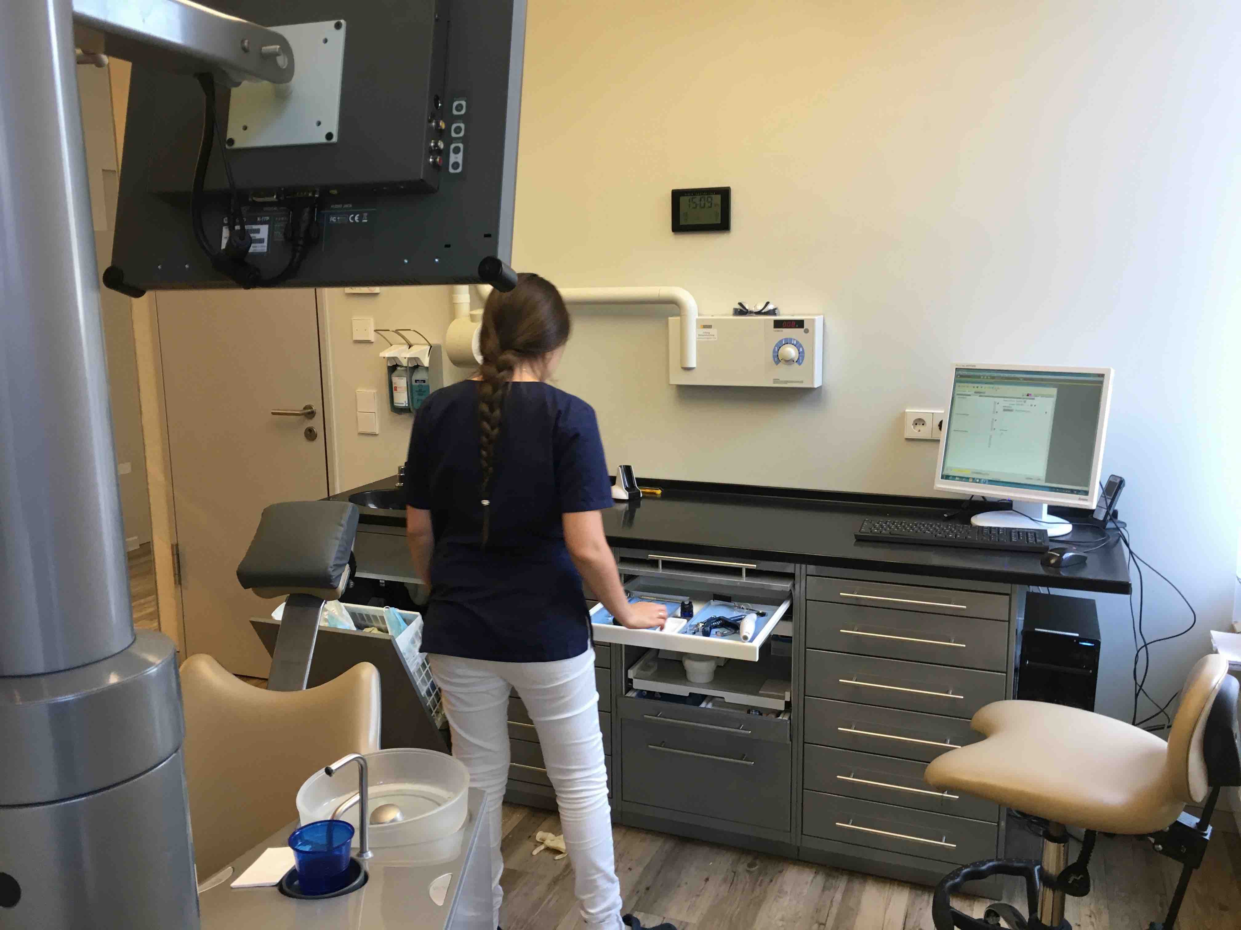 Zahnarztpraxis Frankfurt am Main, Nähe EZB