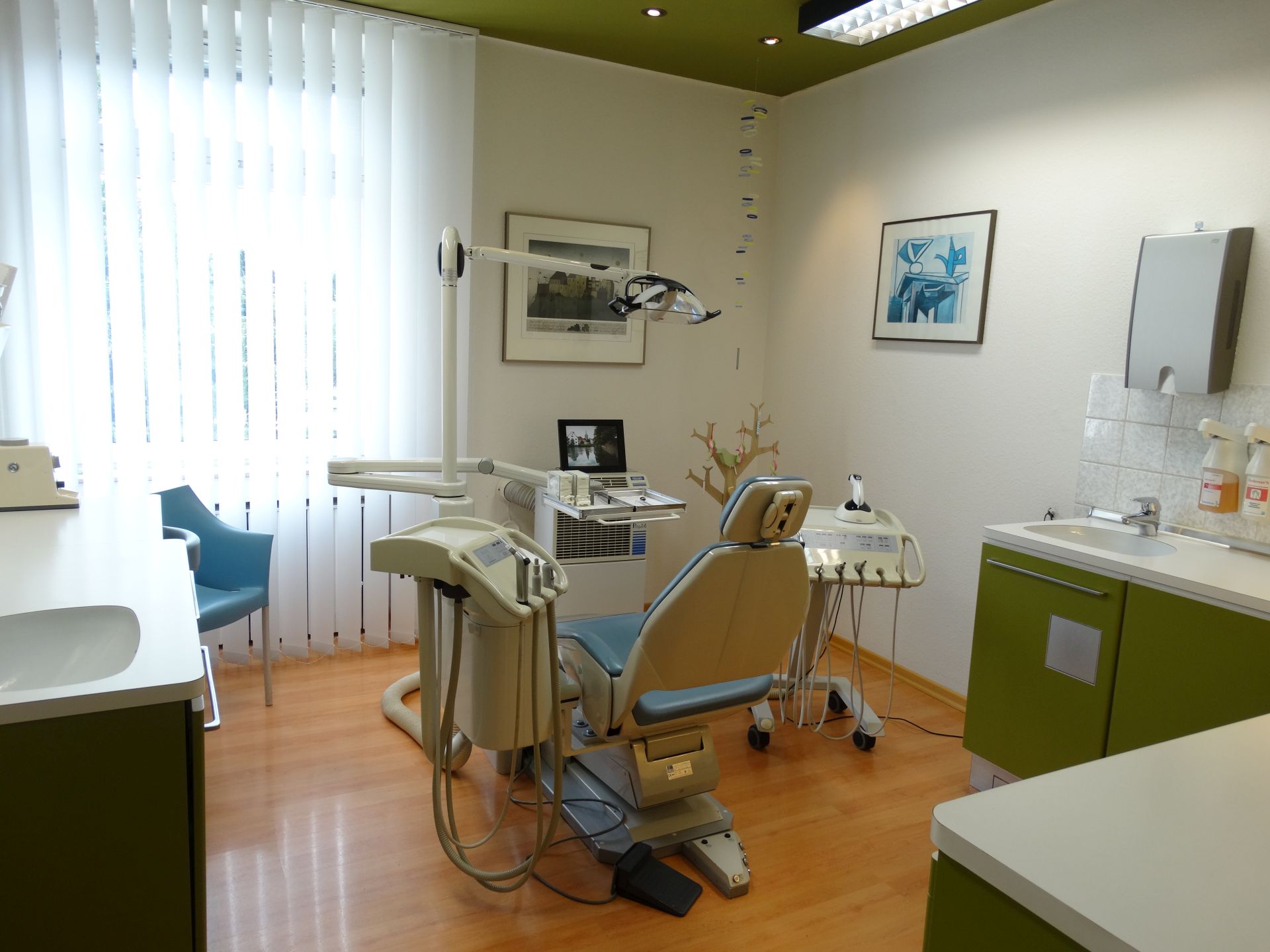 Zahnarztpraxis in 51399 Burscheid abzugeben