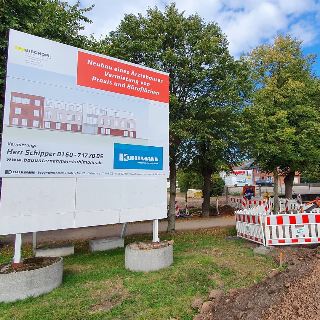 Zwei Arztpraxen (305 qm / 255 qm) in zentraler Lage in der Stadt Hoya zum Neubezug zu vermieten.