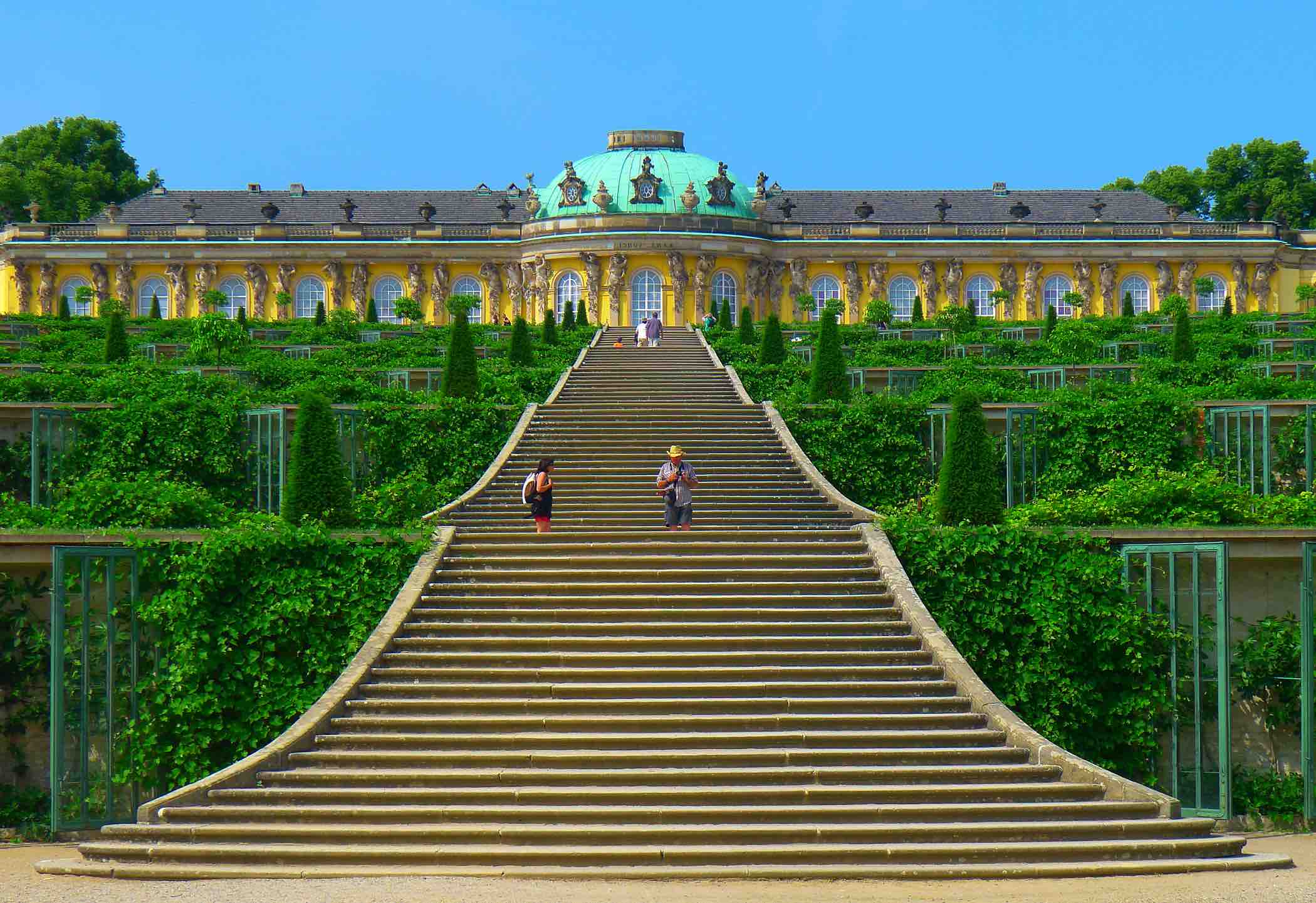 Ärztin für Allgmeinmedizin sucht Praxis zur Übernahme oder Anstellung zur späteren Übernahme im Raum Potsdam