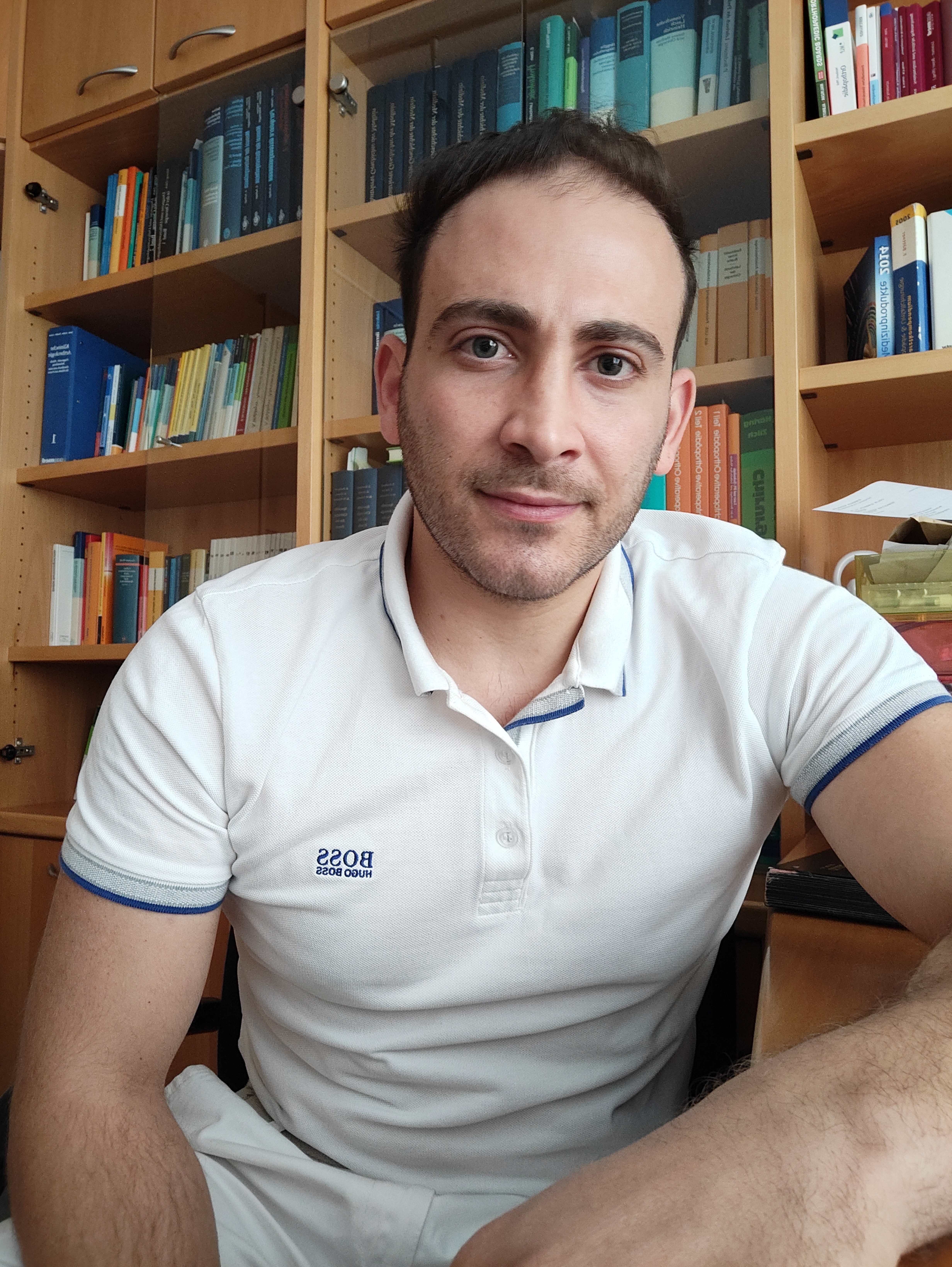 Facharzt für Orthopädie und Unfallchirurgie sucht Praxis mit KV-Sitz im Raum Düsseldorf (Umkreis 50 km)