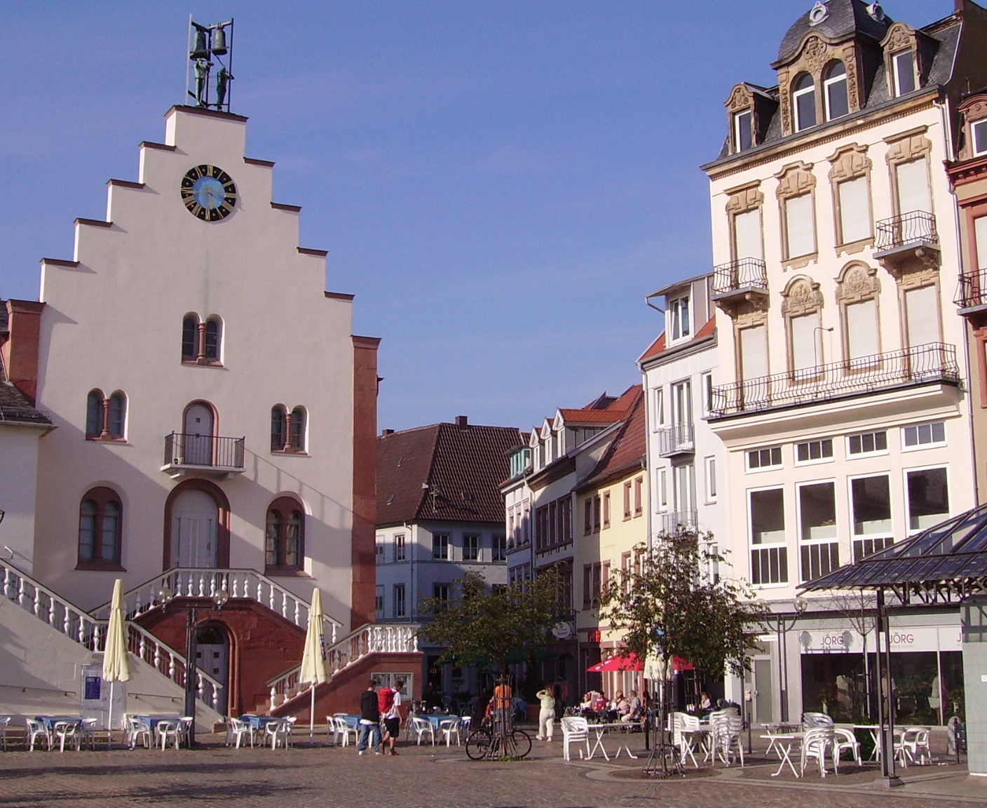 Praxissuche Landau und Umgebung: Halber oder ganzer Versorgungsauftrag für Kinder– und Jugendlichenpsychotherapie