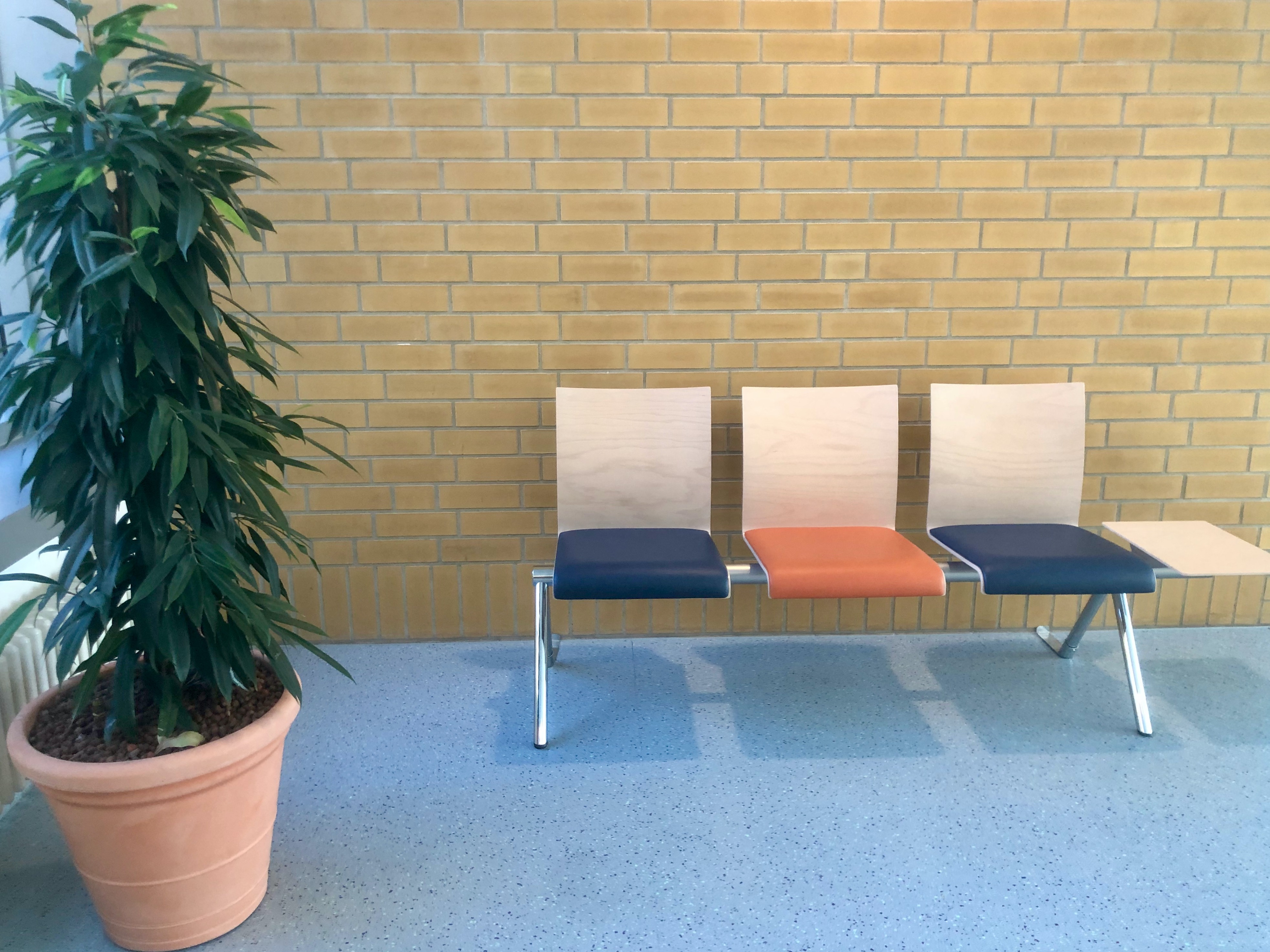 Facharzt (m/w/d) – Innere Medizin Teilzeit | befristet (24 Monate)