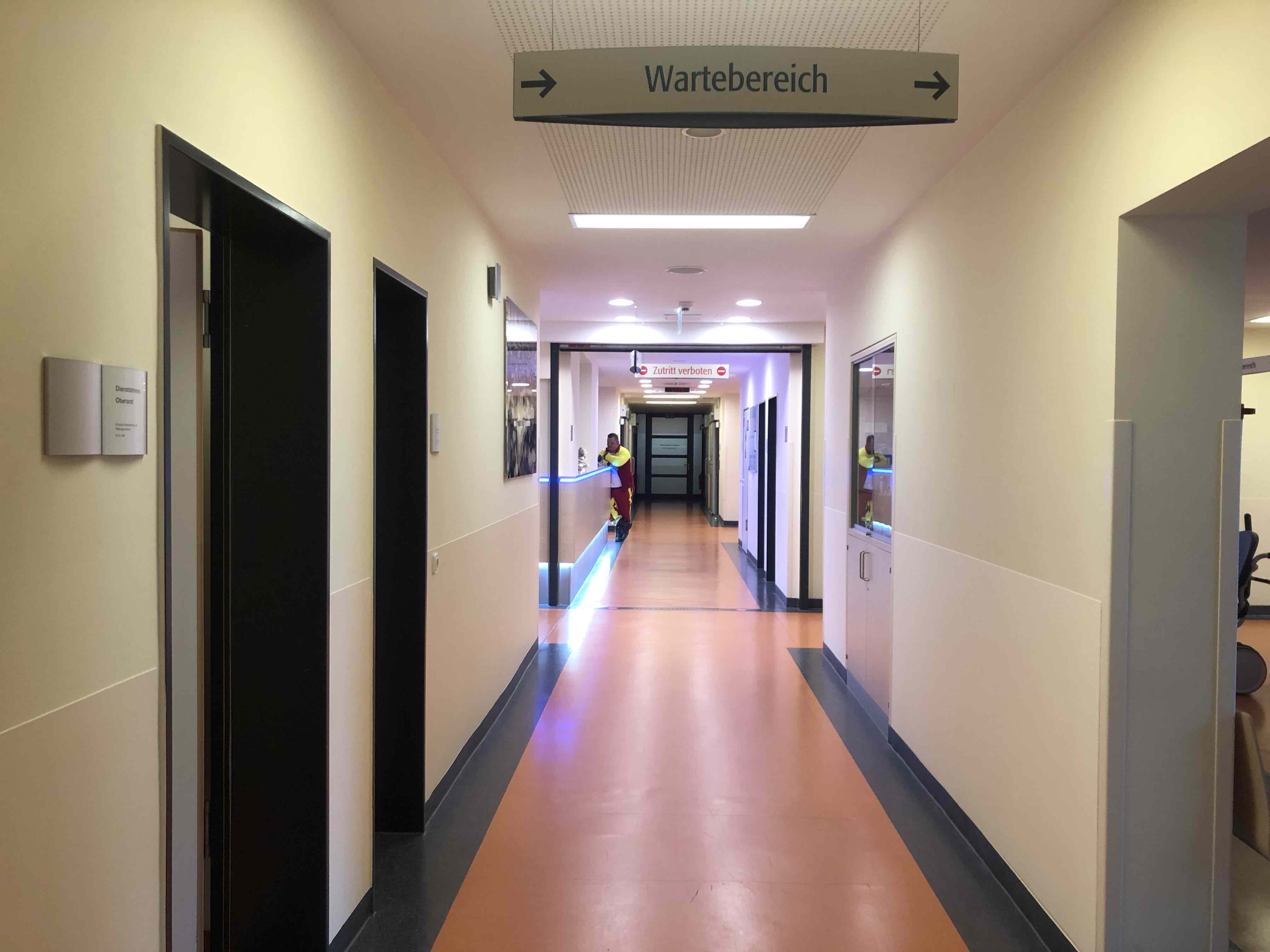 Assistenzarzt in Weiterbildung sucht Ärztestelle in Düsseldorf, Köln, Stuttgart oder Frankfurt am Main