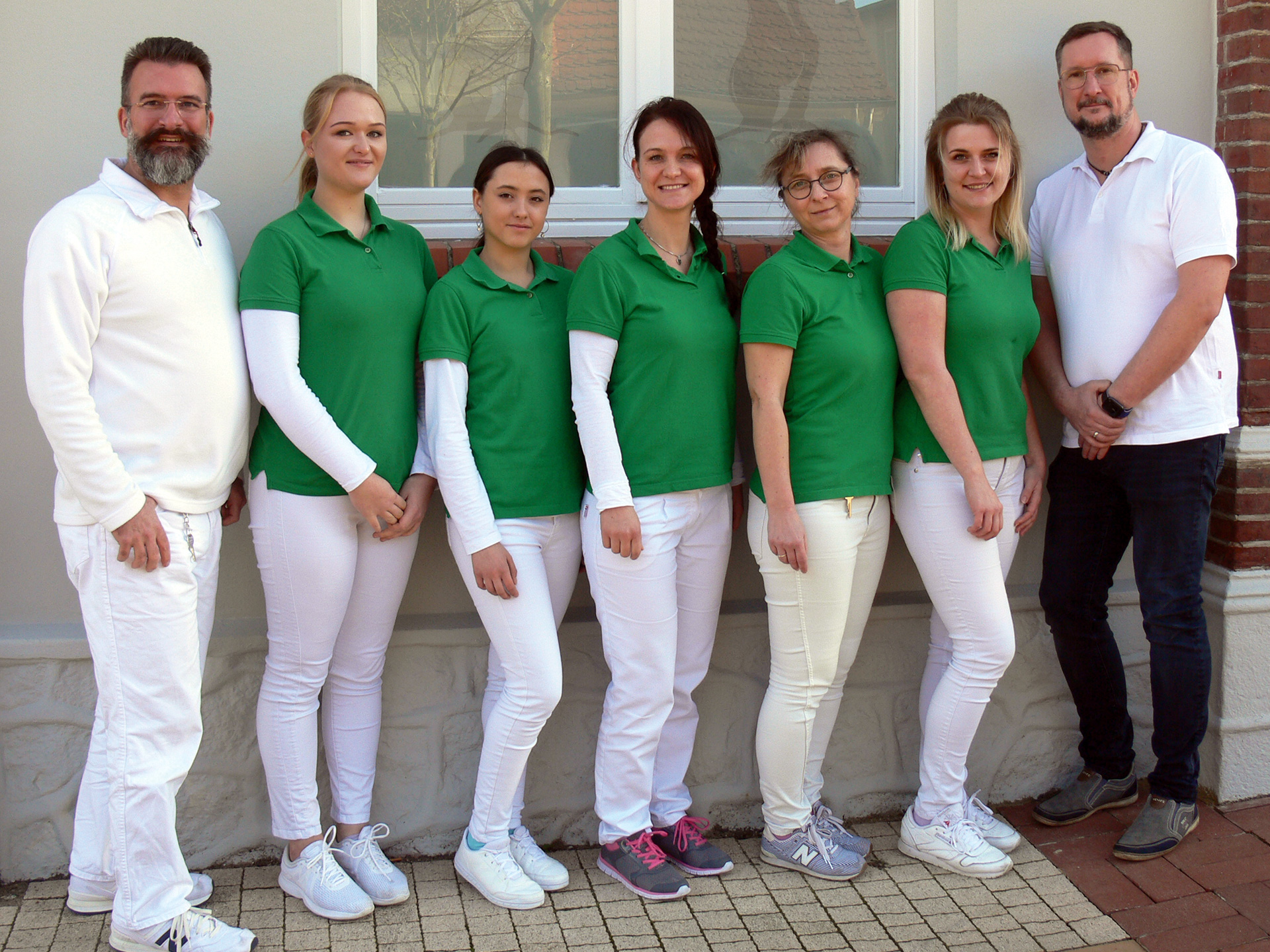 Suchen Facharzt für Chirurgie/Orthopädie/Unfallchirurgie als Vertretung